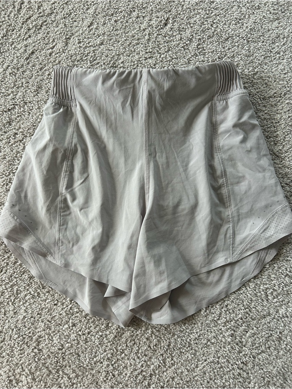 Lululemon Hotty Hot High-Rise Shorts in a light gray color size 2